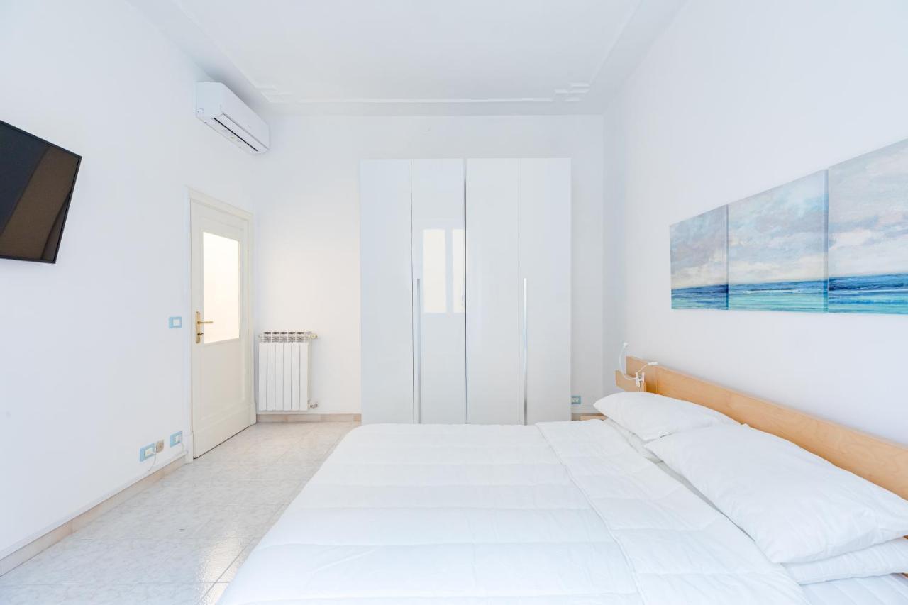 Arezzo Apartment, Metro Bologna E Bus Per La Sapienza, 4 Persone, Wifi Rom