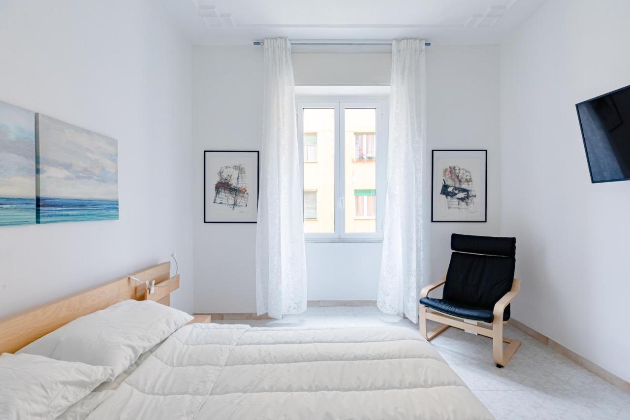 Arezzo Apartment, Metro Bologna E Bus Per La Sapienza, 4 Persone, Wifi Apartment